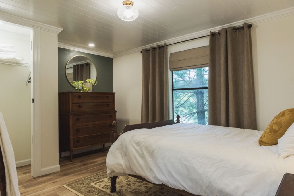 rustic vintage bedroom